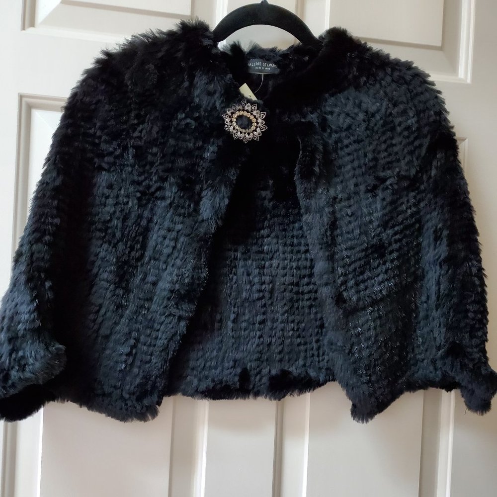 Valerie Stevens Black Fur Stool Jewel Closure
